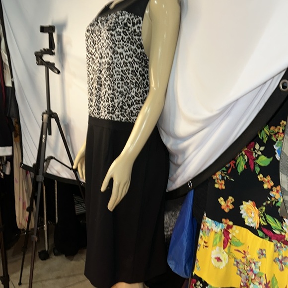 Chico’s New With Tags $139.00 - Picture 10 of 15